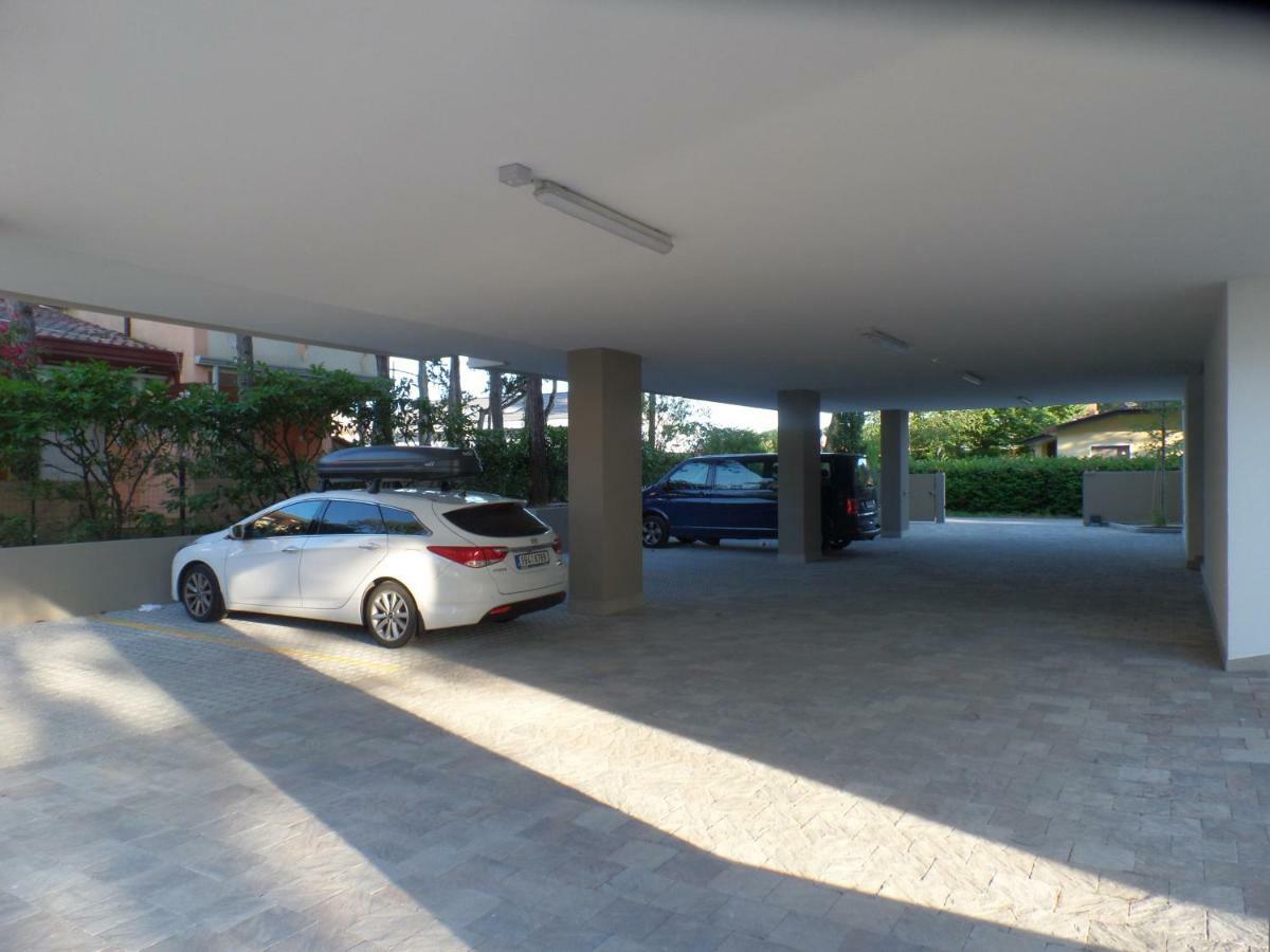 Residence Melograno Bibione Exterior foto